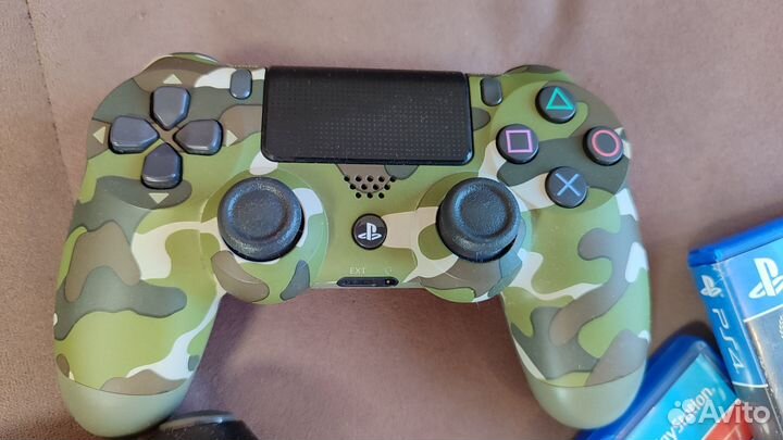 Sony playstation 4 PS4 pro 1tb с играми