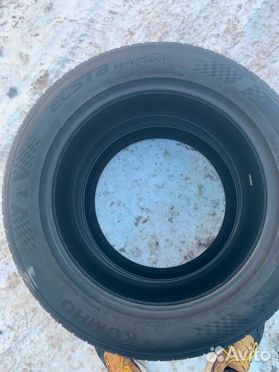 Kumho Ecsta PS71 225/40 R19 93Y