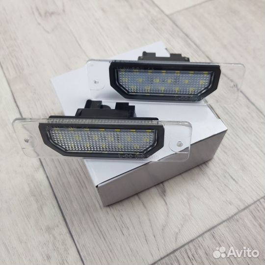 Подсветка номера на Nissan Almera Infiniti FX35