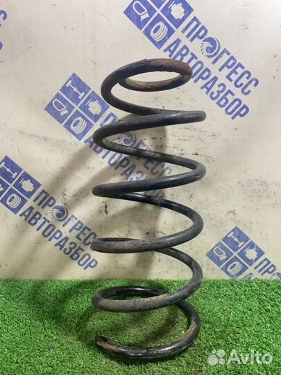 Пружина подвески передняя левая Skoda Octavia