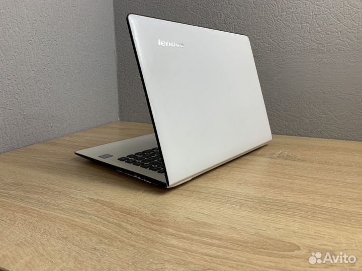 Ноутбук Lenovo:core i3/ssdHdd/Стиль и скорость