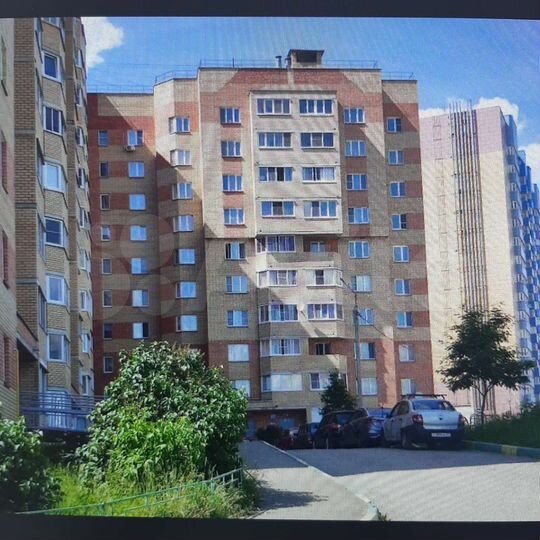 2-к. квартира, 58 м², 3/10 эт.