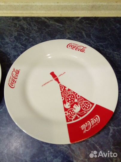 Тарелки 2 шт. и Нож для Пиццы 1 шт. Coca Cola