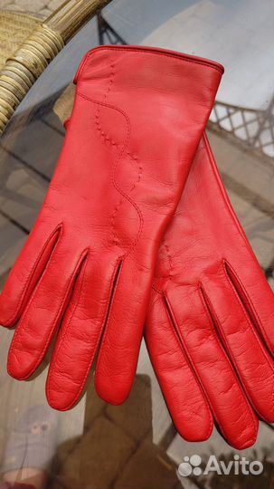 Перчатки женские кожаные новые