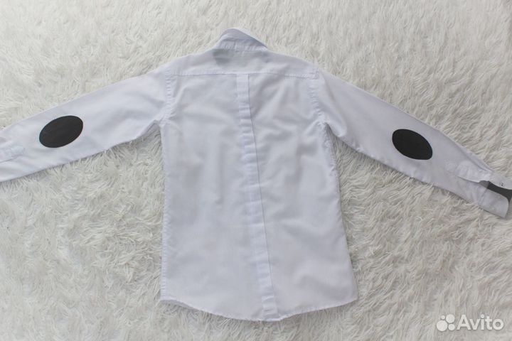 Школьная белая рубашка