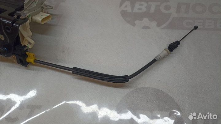 Замок двери задний левый Audi A4 B8 cdhb 2010