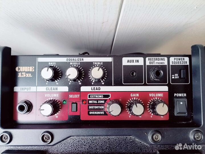 Комбоусилитель Roland Cube 15XL