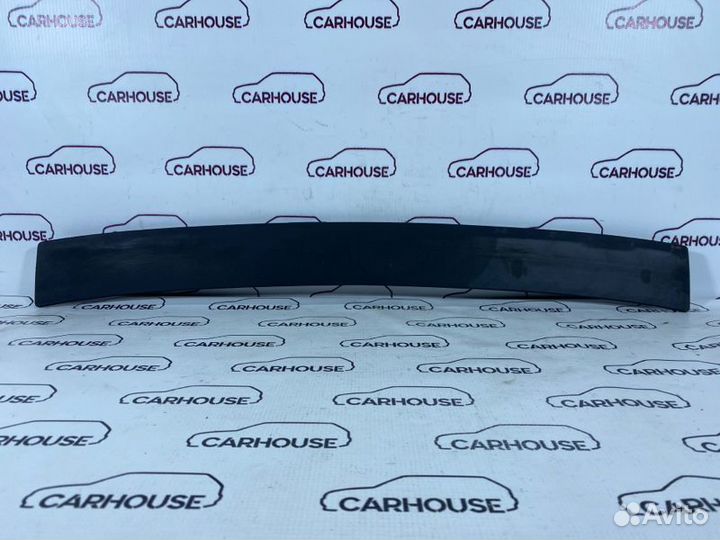 Накладка радиатора Audi A4 B8