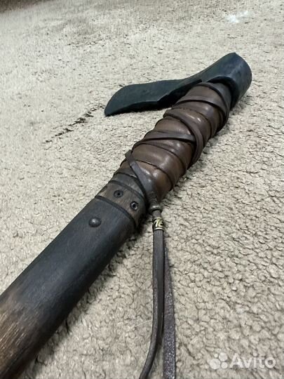 Топор старинный