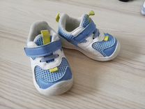Кроссовки для новорожденных 17 размер