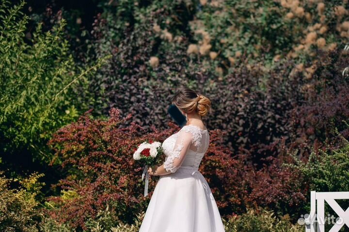 Свадебное платье