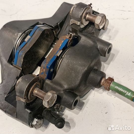 Суппорт задний Nissan Skyline R32