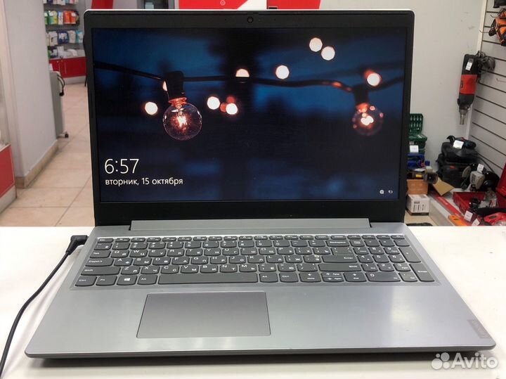 Ноутбук Lenovo