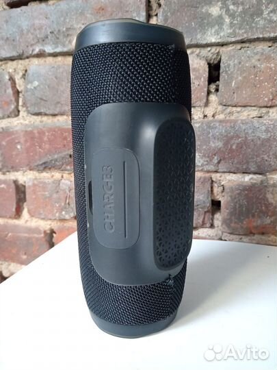 Колонка портативная JBL Charge 3