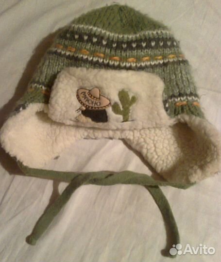 Шапки детские, варежки