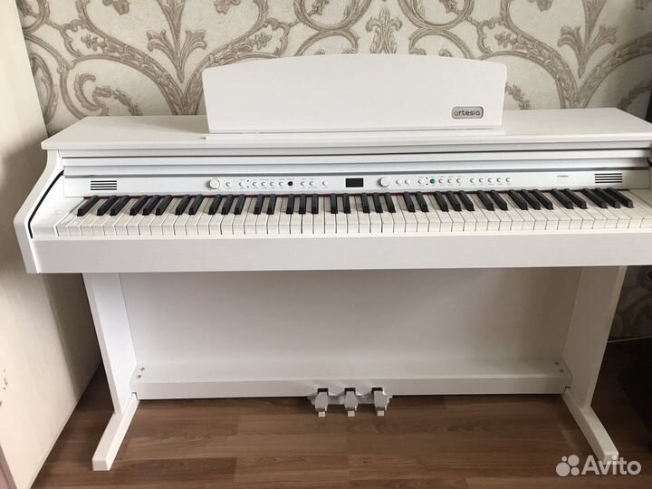 Цифровое пианино