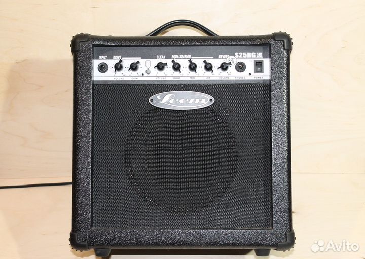 Гитарный комбоусилитель Leem S25RG комбик