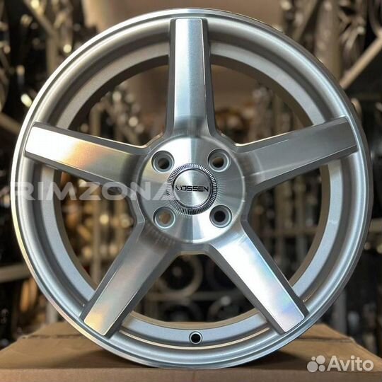 Литые диски в стиле vossen R18 5x120 hgh