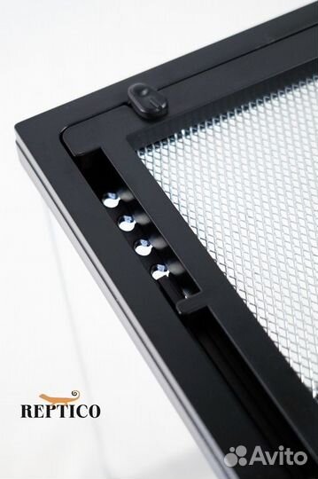 Новый террариум 30х30х45 от Reptico