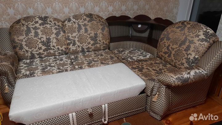 Угловой диван