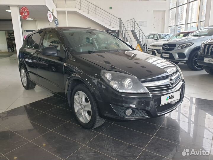Opel Astra 1.8 AT, 2011, 65 813 км