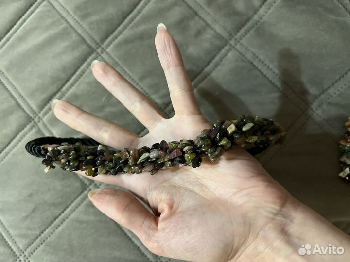 Колье из цветного камня, украшение на шею