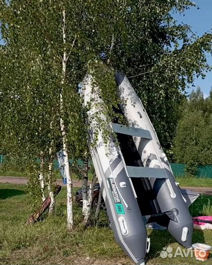 Лодка Гладиатор Е380Про