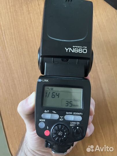 Вспышка yongnuo 660