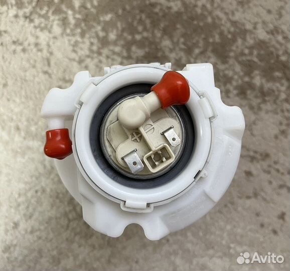 Насос топливный VW Golf,Passat pierburg