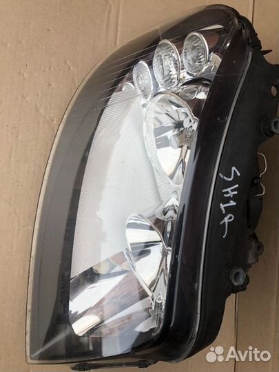 Фара правая Фольксваген Шаран