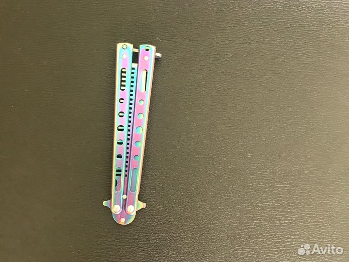 Нож бабочка расческа