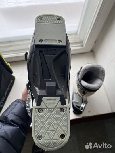 Горнолыжные ботинки 25,5