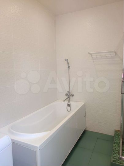 Дом 200 м² на участке 10 сот.