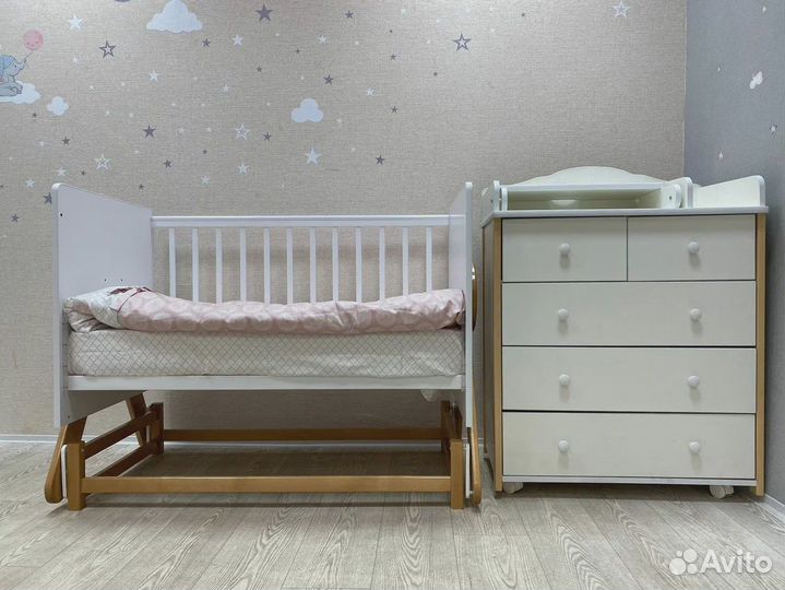 Кроватка на маятнике Iris Incanto