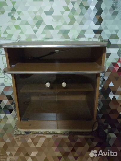 Компьютерный стол