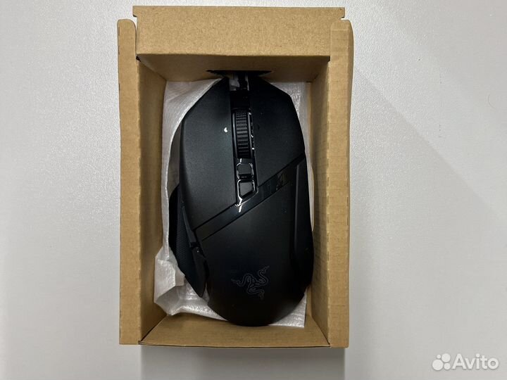 Мышь Razer Basilisk V3