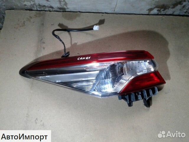 Фонарь задний левый в крыло Тойота Камри 70 2019