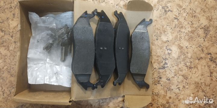 Тормозные колодки задние RAM