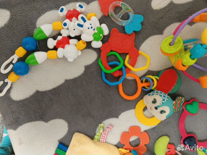 Игрушки погремушки пакетом