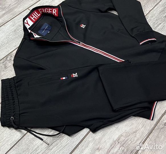 Мужской спортивный костюм tommy hilfiger