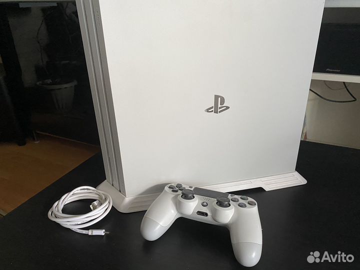 Игровая приставка sony playstation pro 4