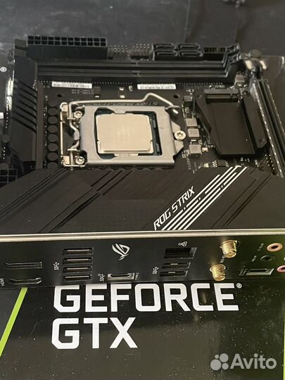 Asus rog strix b460 I gaming, i5 10400f, gtx 1660