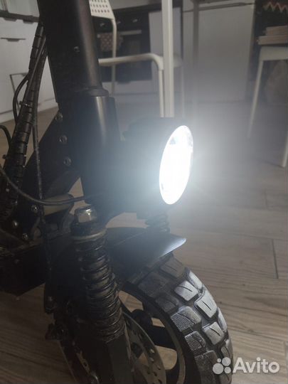 Электросамокат white siberia luna 800W