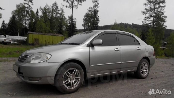 Toyota Corolla 1.5 AT, 2001, 238 000 км