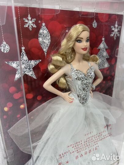 Barbie Блондинка в серебряном платье (2021г)