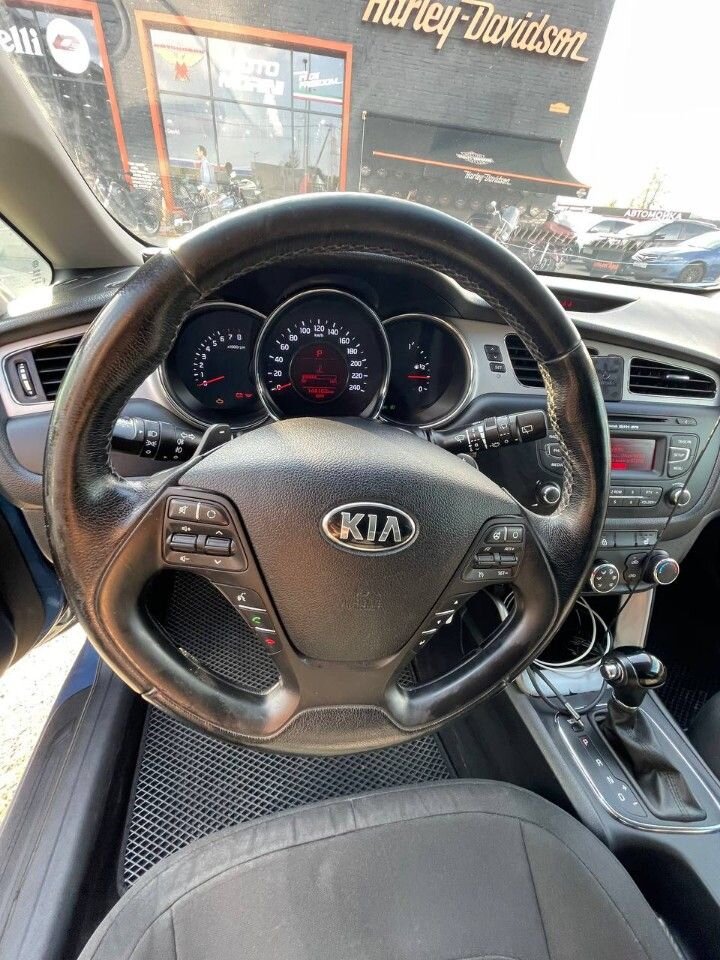 Kia Ceed: фото владельца