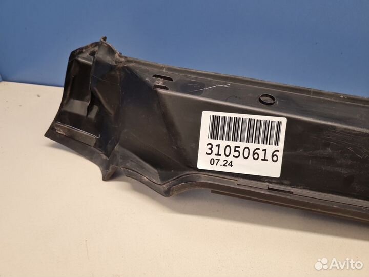 Накладка крыла передняя правая Audi Q5 FY 2017