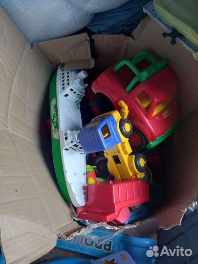 Детские игрушки