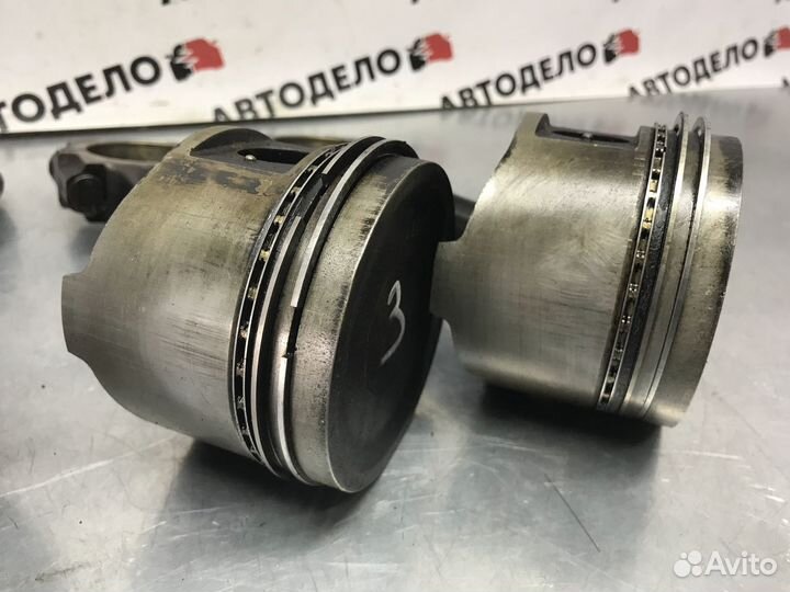 Поршень с шатуном Peugeot 406 1997 г.в