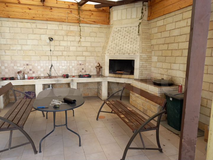 Комната 25 м², 1/4 эт.